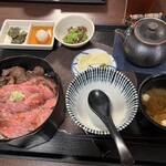 和牛ひつまぶし うし川 - 料理写真: