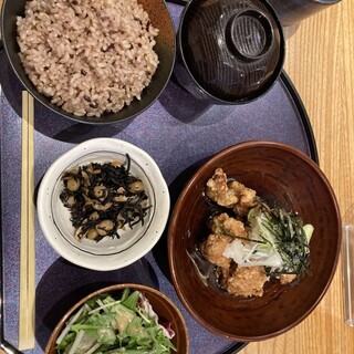 口コミ一覧 : 和食バル 音音 八重洲鉄鋼ビル店 （ワショクバルオトオト
