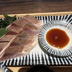 肉豆冨とレモンサワー 大衆食堂 安べゑ - 【2026.3.23(月)】豊洲鮮魚の刺身定食の炙りサワラ