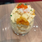 俺のイタリアン - ウニ、いくら、カニのウニムース。ムースはバターの香りが強くてまったりした好みの味わい