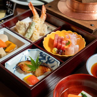 中之島なだ万_2