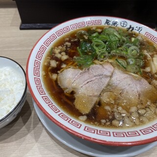 尾道ラーメン 丸ぼし_1