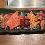 焼肉ホルモン酒場 陽真 - 