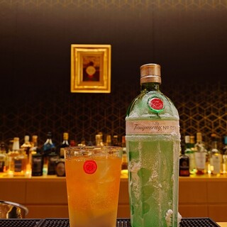 お茶屋バー 近江榮_2