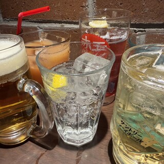ドリンクを好きなだけ満喫♪90分・2時間から選べる飲み放題
