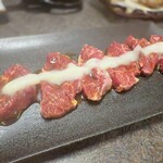 焼肉はっさん - ニンニクサガリ