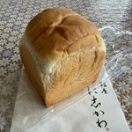 銀座 に志かわ - 料理写真:「山型食パン 1斤」640円税込み♫