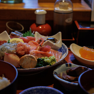 海鮮料理 みはる_0