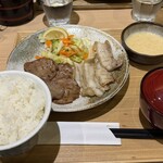 有楽町うまやの楽屋 - 