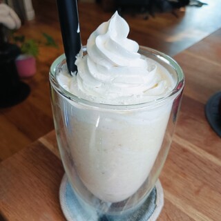BRUNCH&CAFE MILK_0