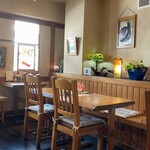 手作り厨房じゃがいも - 店内