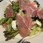 PUBLIC HOUSE - 