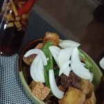 イハウ イハウ - 豚肉入り厚揚げ
