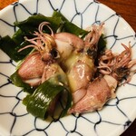 と兵衛 - ビールのお通しはホタルイカ