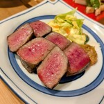 牛タンとクリスピー餃子 ひまわり - 