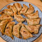 牛タンとクリスピー餃子 ひまわり - 
