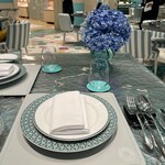 Tiffany Blue Box Café - 