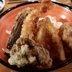 串天ぷら　段々屋 - 天丼750円＋かしわ天90円