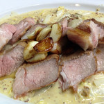 みょうが屋 - 綾の葡萄豚 ポルチーニ茸マスタードクリームソース  これぞ王道フレンチ！うんまい！！
