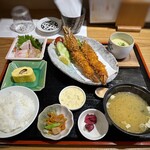博多海鮮処まんぷく屋 - 上から