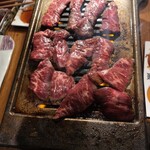 和牛一頭買い 焼肉ホルモン黒野 - 