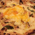 No.9 byセコンダ バンビーナ - ピザ:ビスマルク