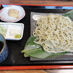 芳香庵 みのる - ひすいそば(中)１２００円