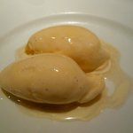 レストラン コバヤシ - バニラアイスクリーム