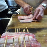 鰻家 - 捌き串打ち！