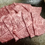 KAMECHIKU - ミスジ2人前¥3,180❗️