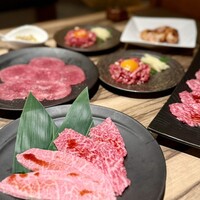 焼肉 それいけ精香園 - お肉！