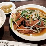 小姑娘 - レバニラ定食