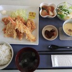 帆NaKa - 料理写真:ミックスフライ膳　小鉢も手が込んで御馳走です