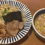 まるきんラーメン - 料理写真: