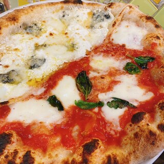 ナポリピッツア研究所イルフォルノドーロ - 料理写真: