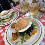 魔女のちいさな森のハンバーガー - 