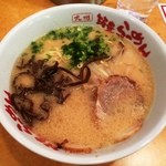 山小屋 - ラーメン（６００円）