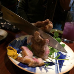 鼓童 - ポークの塊を目の前で厚切り！