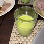 Buffet Dining Chefs Recipe - グリーンピースの冷製スープ。