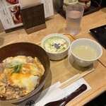名古屋コーチン親子丼 酉しみず - 