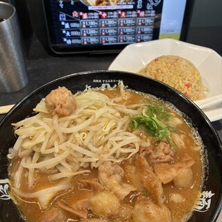伝説の肉そば屋_0