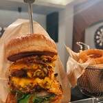 バーガー カフェ ミノミノ - minominoダブルチーズバーガー