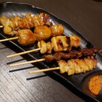 完全個室 鍋＆地雞之燒鳥 初代鳥藏 海濱幕張店 - 