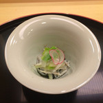 味 ふくしま - 氷魚のわかめ和え。