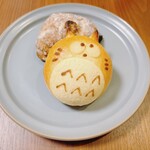 シャン ド ブレ - 思わず購入してしまうトトロのキャラパン。