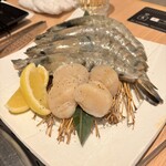 黒毛和牛焼肉 肉處 きっしゃん - 有頭海老と貝柱