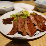 牛たん炭焼き 利久 - 