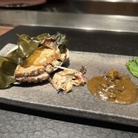 鉄板焼 さがみ (横浜ベイシェラトン ホテル&タワーズ) - 鮑の昆布蒸し　肝ソースと柑橘の香り