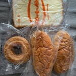 岩谷パン - 料理写真: