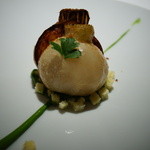 レフェルヴェソンス - 定点～丸ごと火入れした蕪とイタリアンパセリのエミュルション、バスク黒豚のジャンボンセック＆ブリオッシュ
